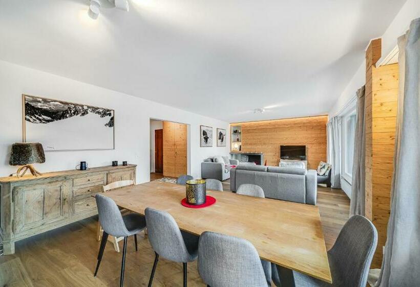 In The Heart Of Crans, Fireplace And Parking