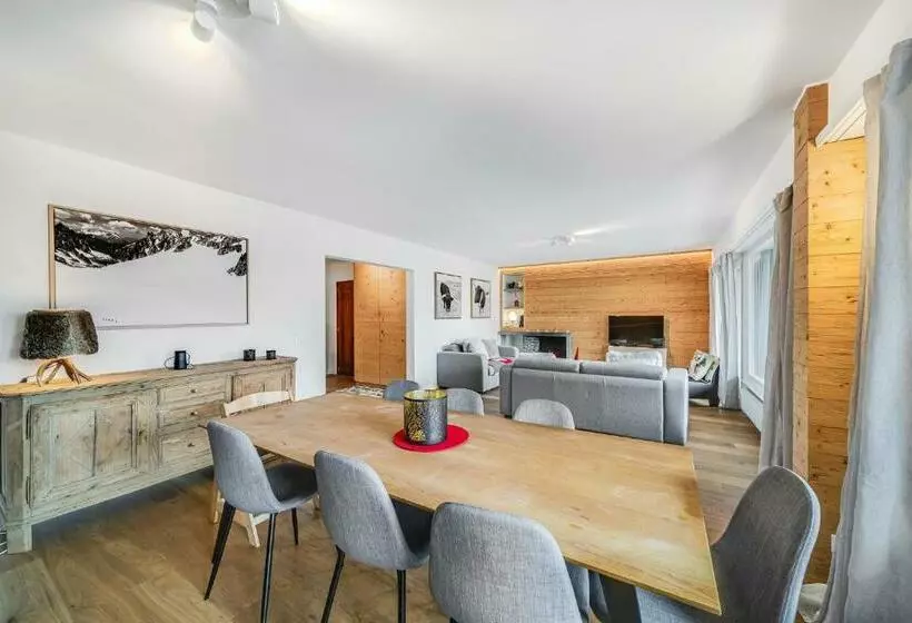 In The Heart Of Crans, Fireplace And Parking