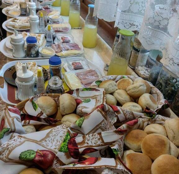 ペンション Hostal Chiloe Travel