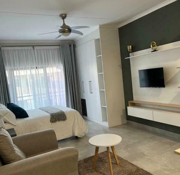 Sarona City Apartments H303