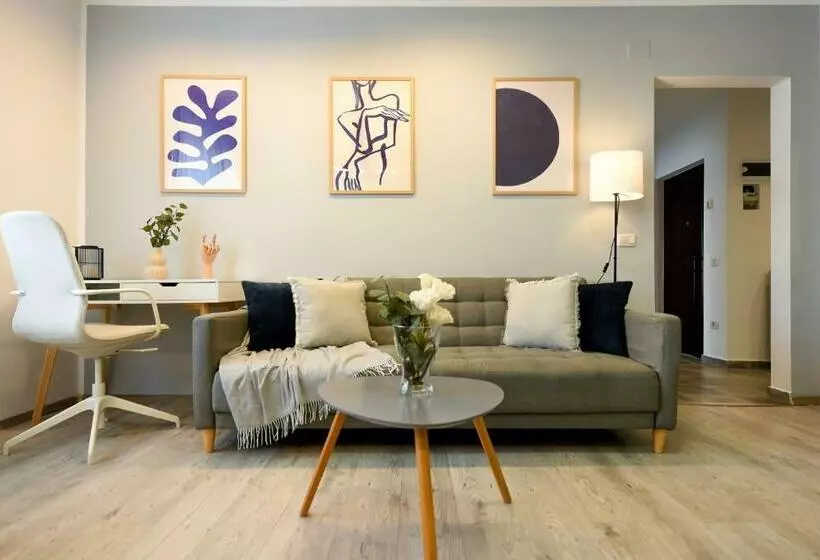 Thunderstorm Spacious 2br Apt At Piata Romana