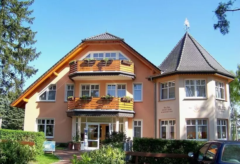 Aparthotel Am See