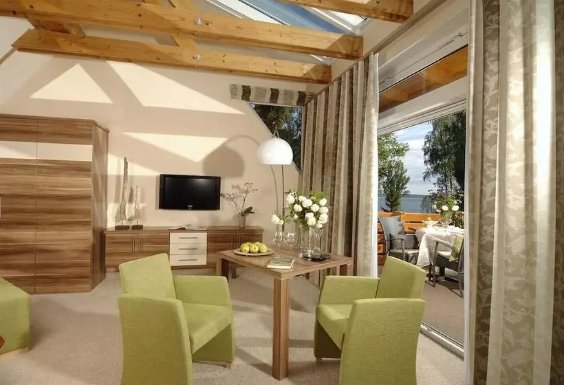 Aparthotel Am See