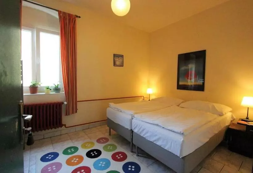 Hostel Marabou Prague