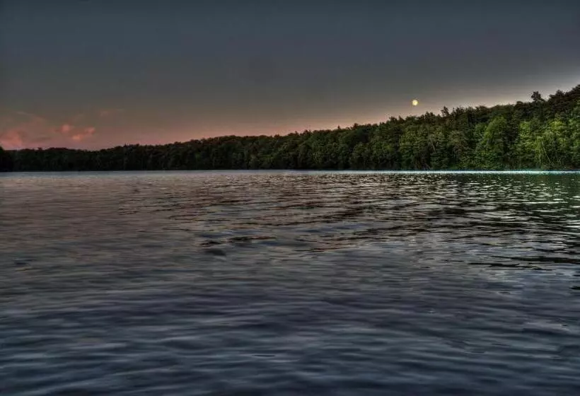 בית מלון כפרי Am Liepnitzsee