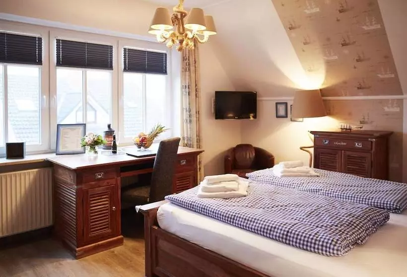 Отель Bernstein Bootshaus