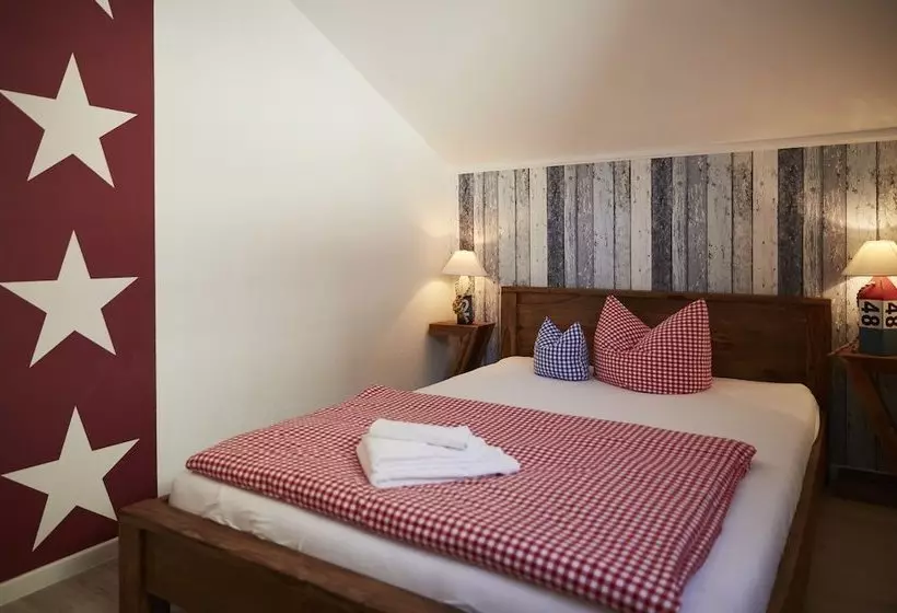 Отель Bernstein Bootshaus