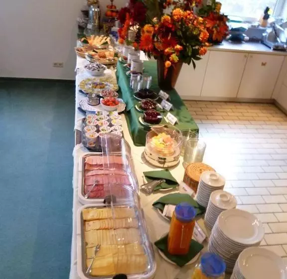 Отель Brandenburg