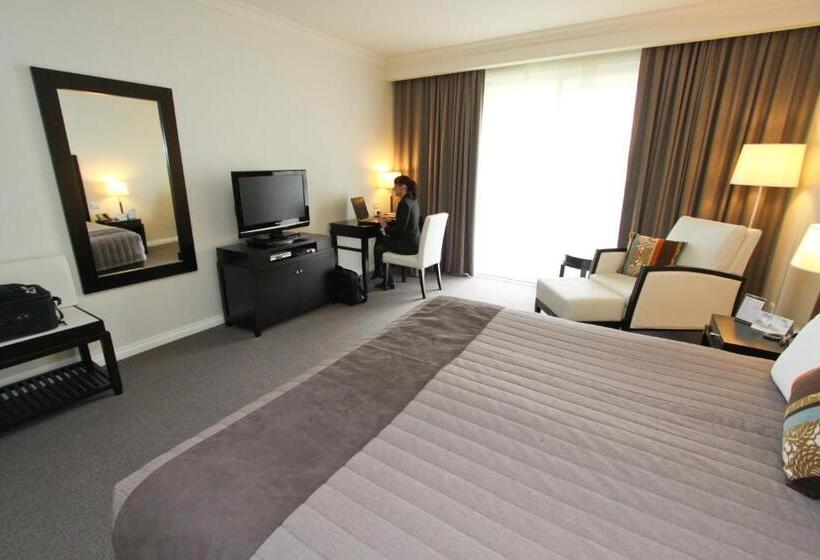 فندق Century Inn