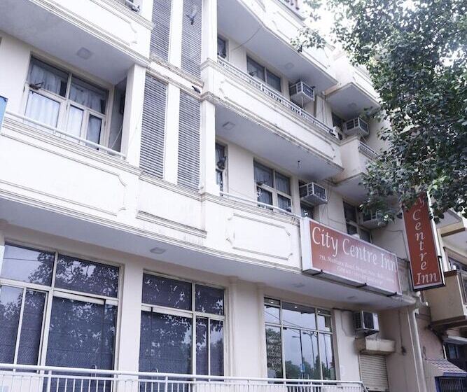 בית מלון כפרי City Centre Inn New Delhi