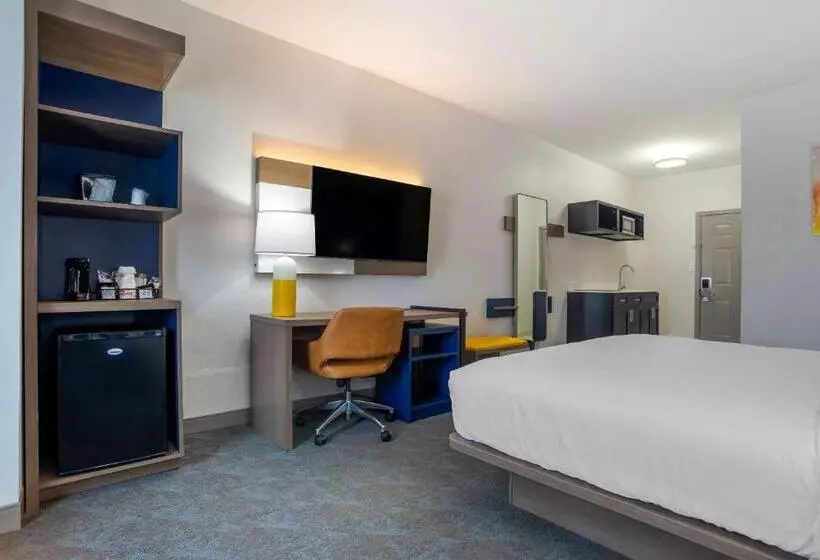 هتل Comfort Inn Pensacola Near Nas Corry Station