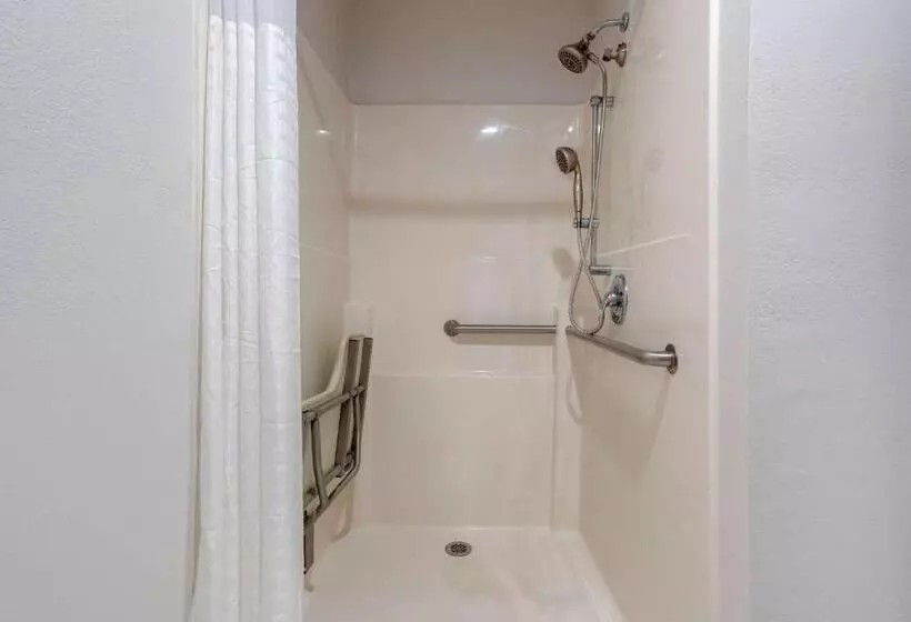 هتل Comfort Inn Pensacola Near Nas Corry Station