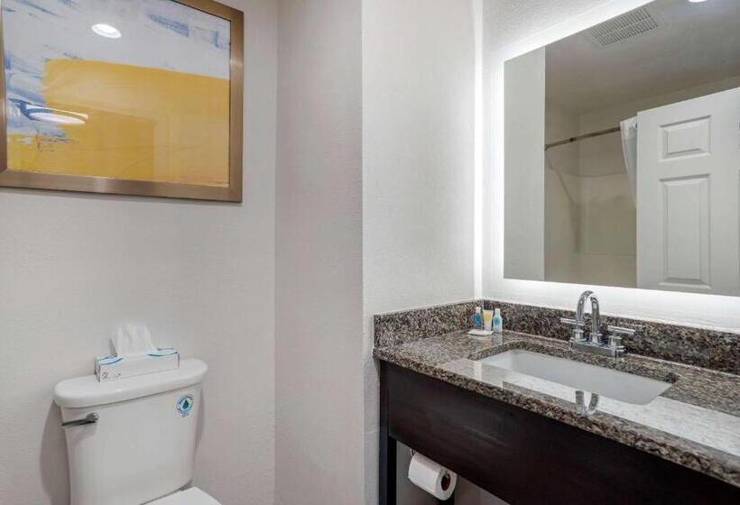 فندق Comfort Inn Pensacola Near Nas Corry Station