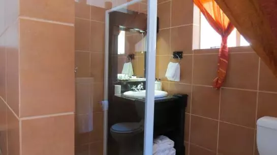 بنسيون Dinkwe Guest House