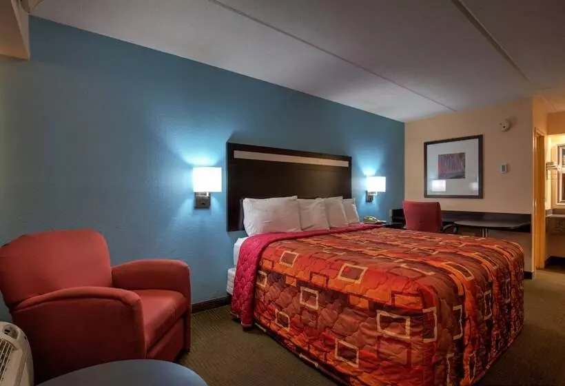هتل Fair View Inn & Suites
