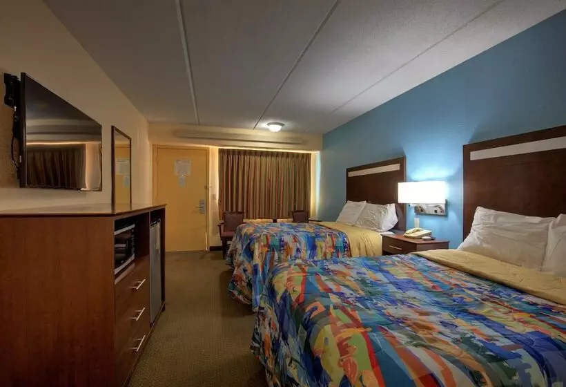هتل Fair View Inn & Suites