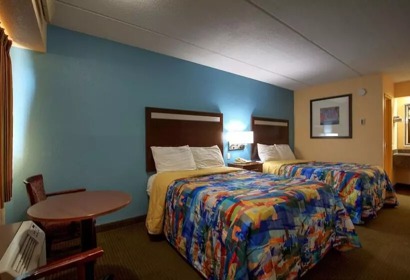 هتل Fair View Inn & Suites