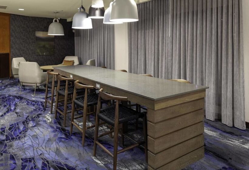 فندق Fairfield Inn & Suites By Marriott Matthews Charlotte