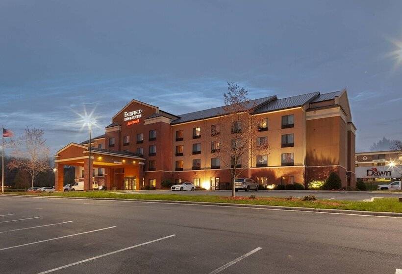 فندق Fairfield Inn & Suites By Marriott Matthews Charlotte