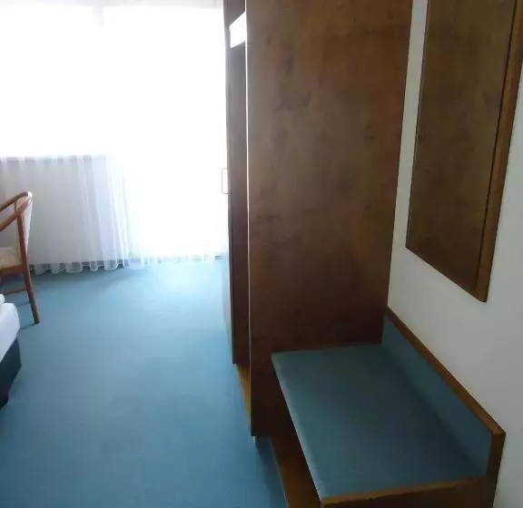 Greenline Hotel Hellfeld