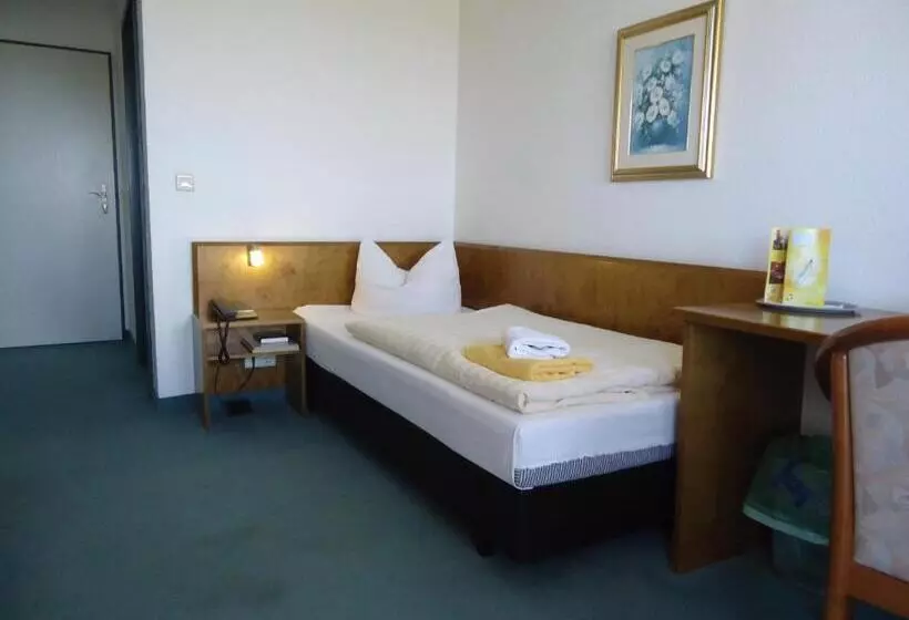 Greenline Hotel Hellfeld