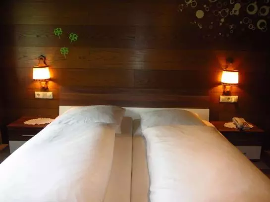 هتل Haus Galaverda