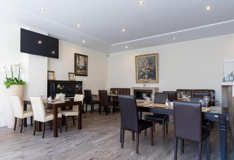 فندق Mettlacher Hof