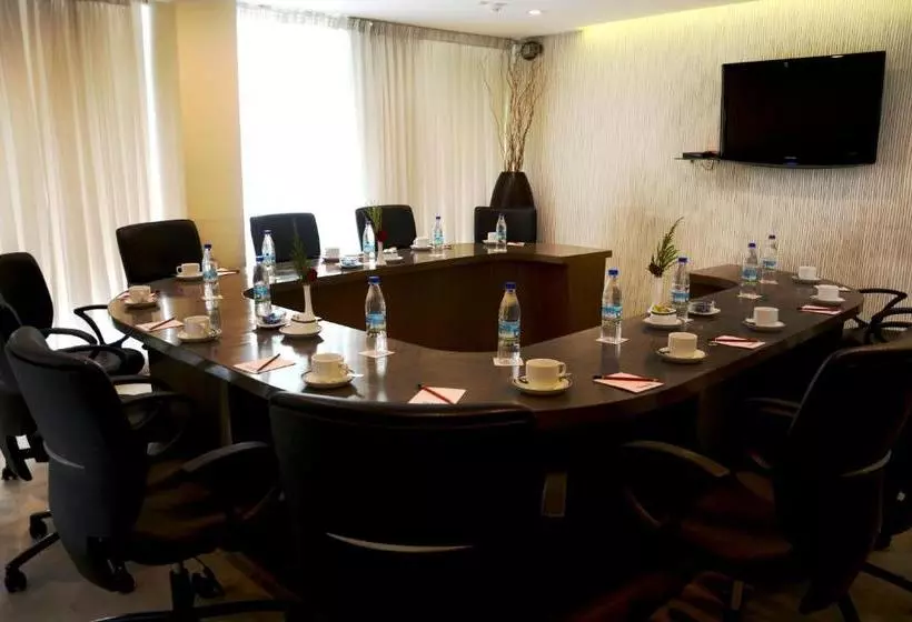 בית מלון כפרי Orbett