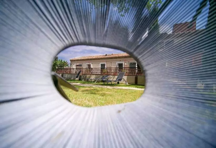 בית מלון כפרי Pont Levis  Franck Putelat