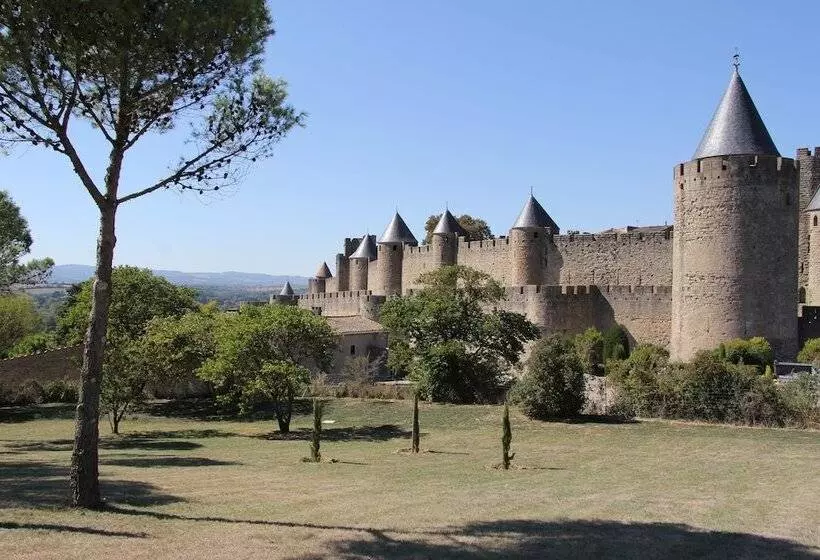 בית מלון כפרי Pont Levis  Franck Putelat