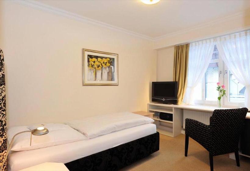 ホテル Strandhörn