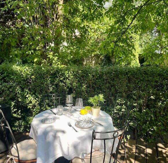 בית מלון כפרי Vanilla