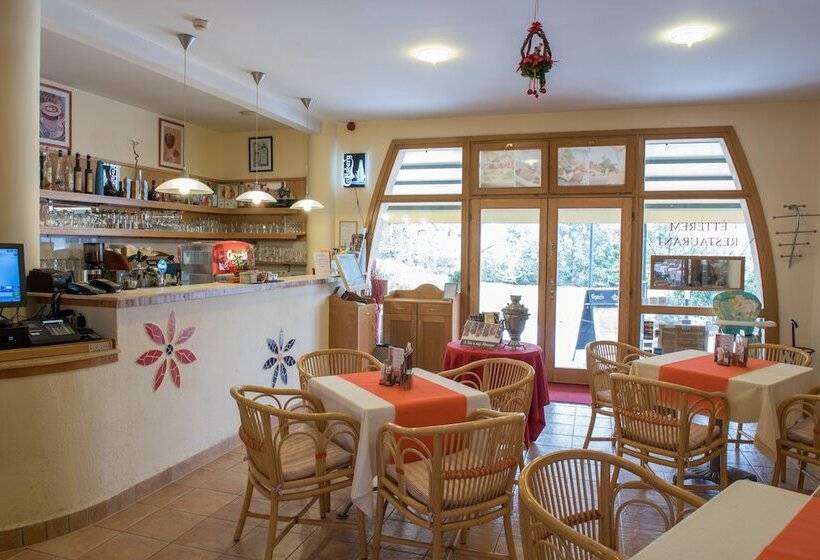 Kalma, Kalma Villa, Apart