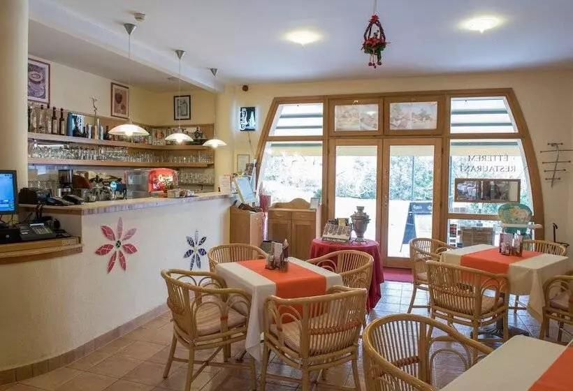 Kalma, Kalma Villa, Apart