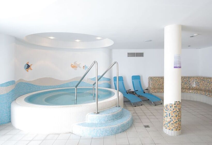 Kalma, Kalma Villa, Apart