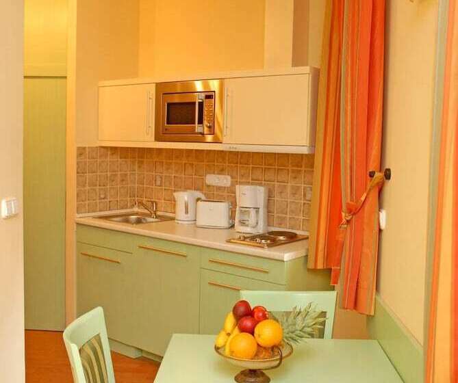 Kalma, Kalma Villa, Apart