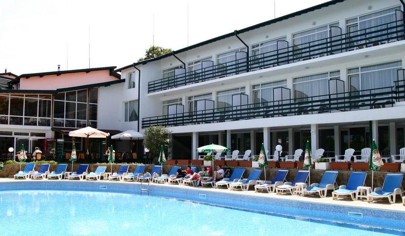 Kini Park Hotel All Inclusive & Free Parking