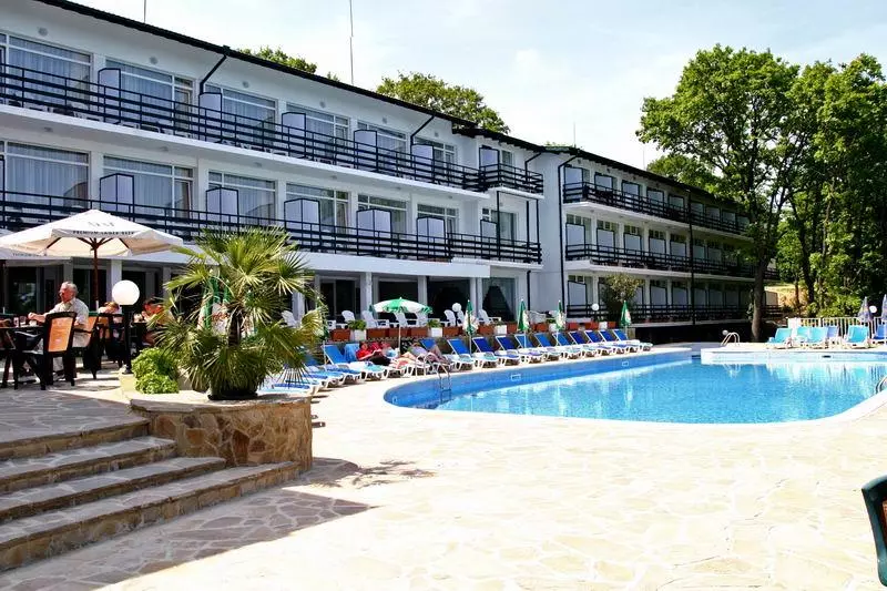 Kini Park Hotel All Inclusive & Free Parking