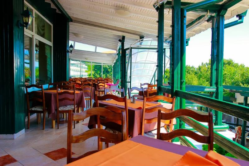 Kini Park Hotel All Inclusive & Free Parking