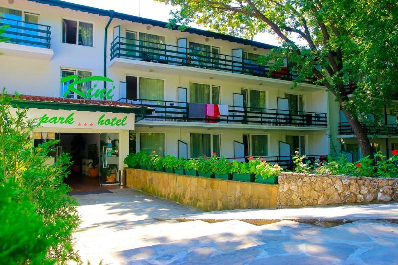 Kini Park Hotel All Inclusive & Free Parking
