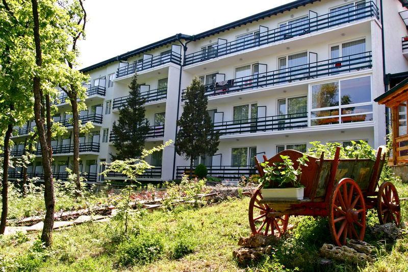 Kini Park Hotel All Inclusive & Free Parking