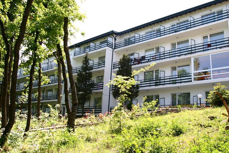 Kini Park Hotel All Inclusive & Free Parking