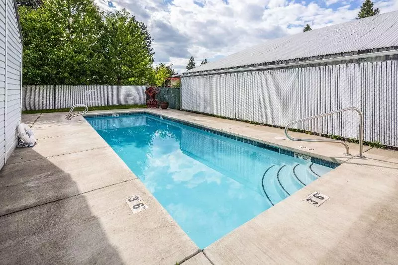 فندق على الطريق Howard Johnson By Wyndham Spokane