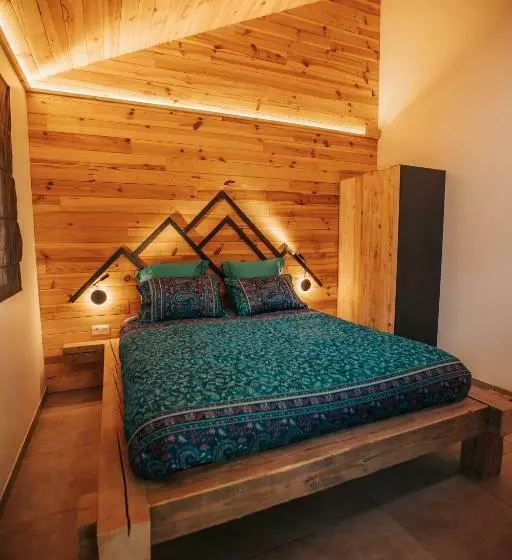 ベッドアンドブレックファースト # A Mont Nos Hôtes