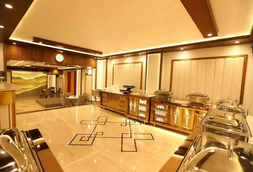 ホテル Lavit Couple Friendly Near Faridabad Metro Station
