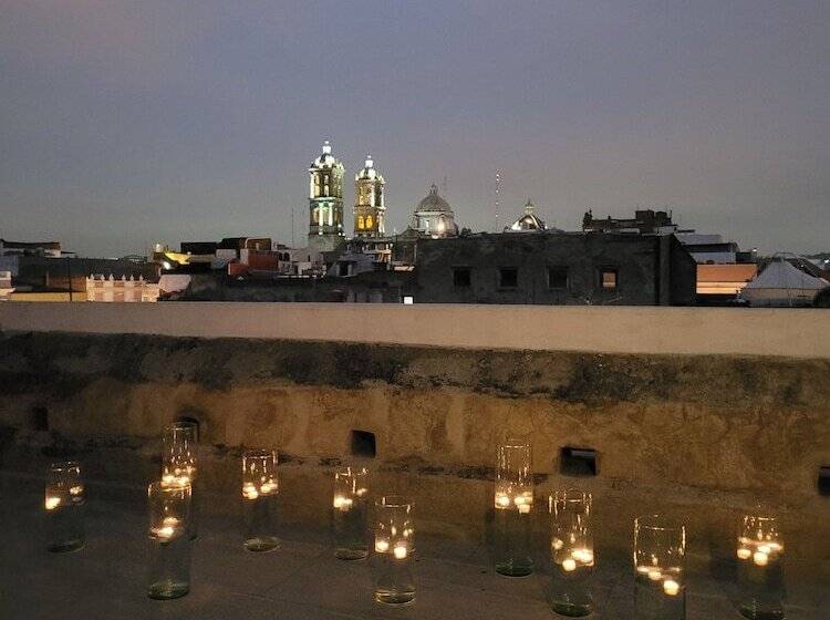 هتل Milo Collection