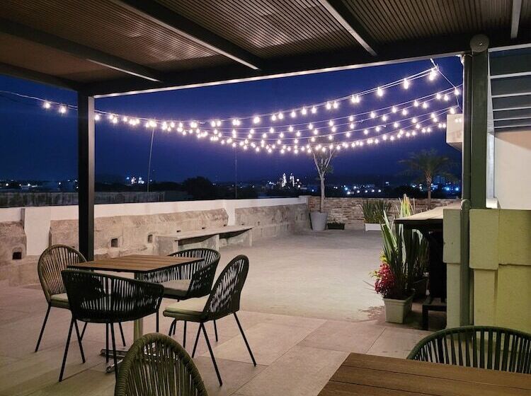 هتل Milo Collection