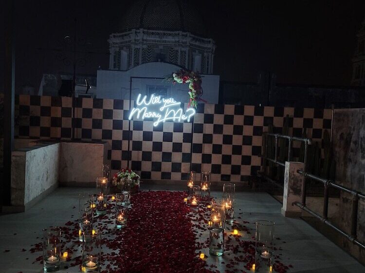 هتل Milo Collection