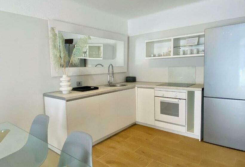 La Paz. Lovely Apartment Overlooking The Golf And Sea