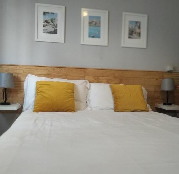 פנסיון Estrela Stays